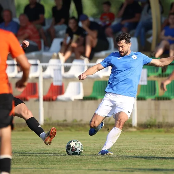 Labdarúgó mérkőzés